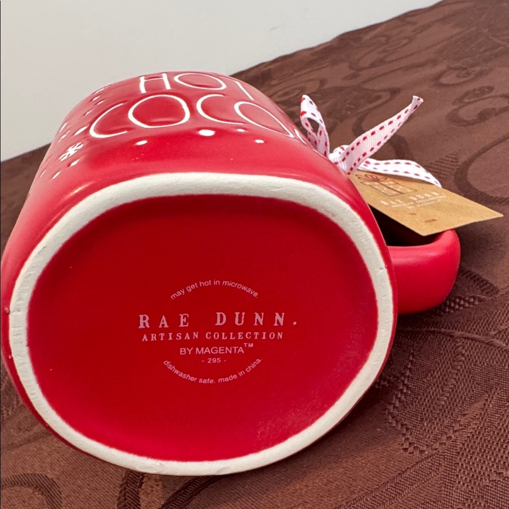 ❄️ Rae Dunn Holiday Mug with Matching Coaster - Picture 6 of 11